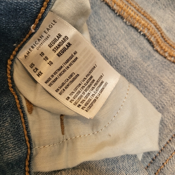 American Eagle Women's Outfitters Jegging Light Blue Wash Denim Jeans 10 Reg - Picture 4 of 10